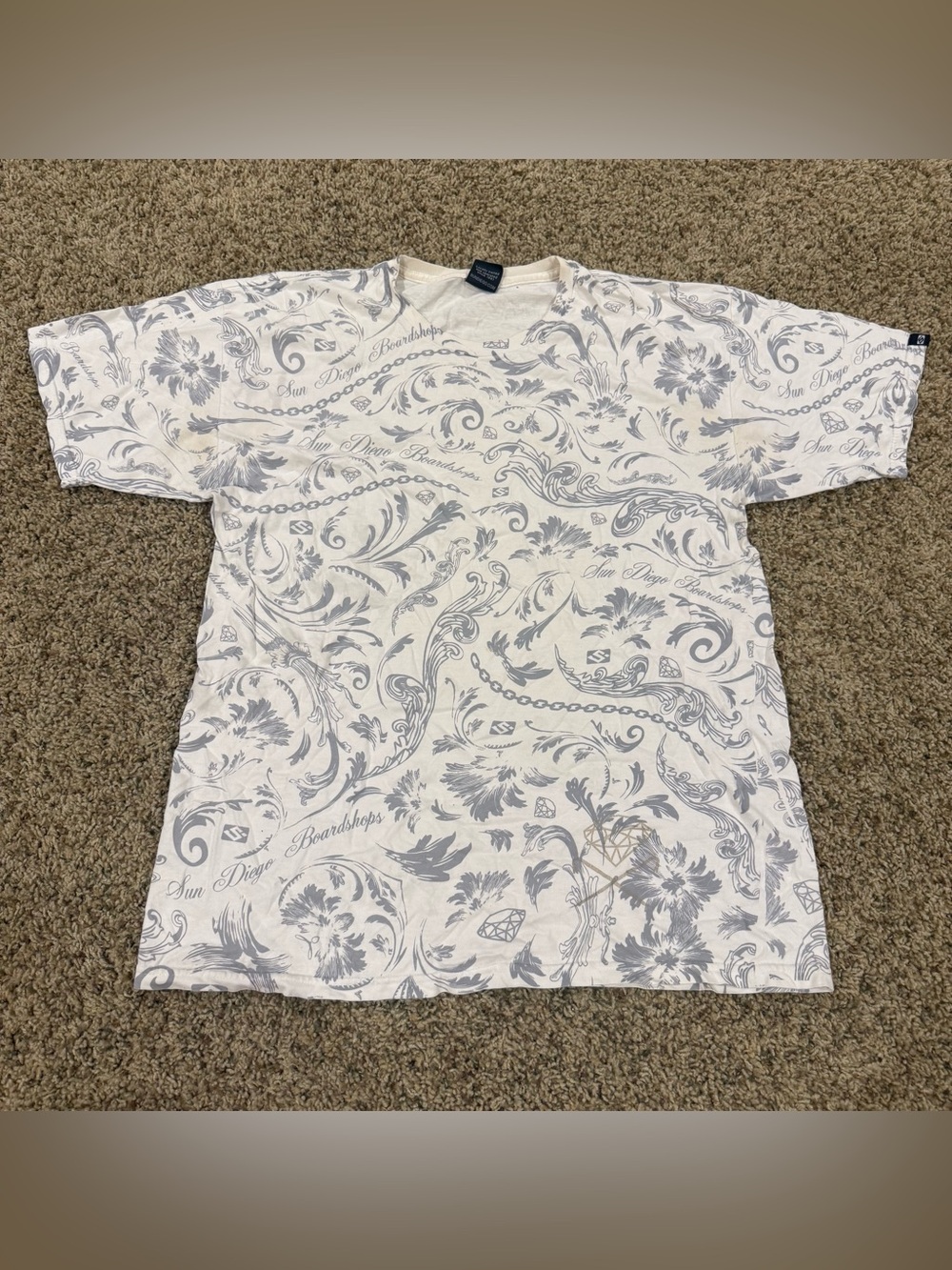 VTG Y2K Sun Diego Boardshop White and Gray Floral Skater Surf AOP Grunge Shirt